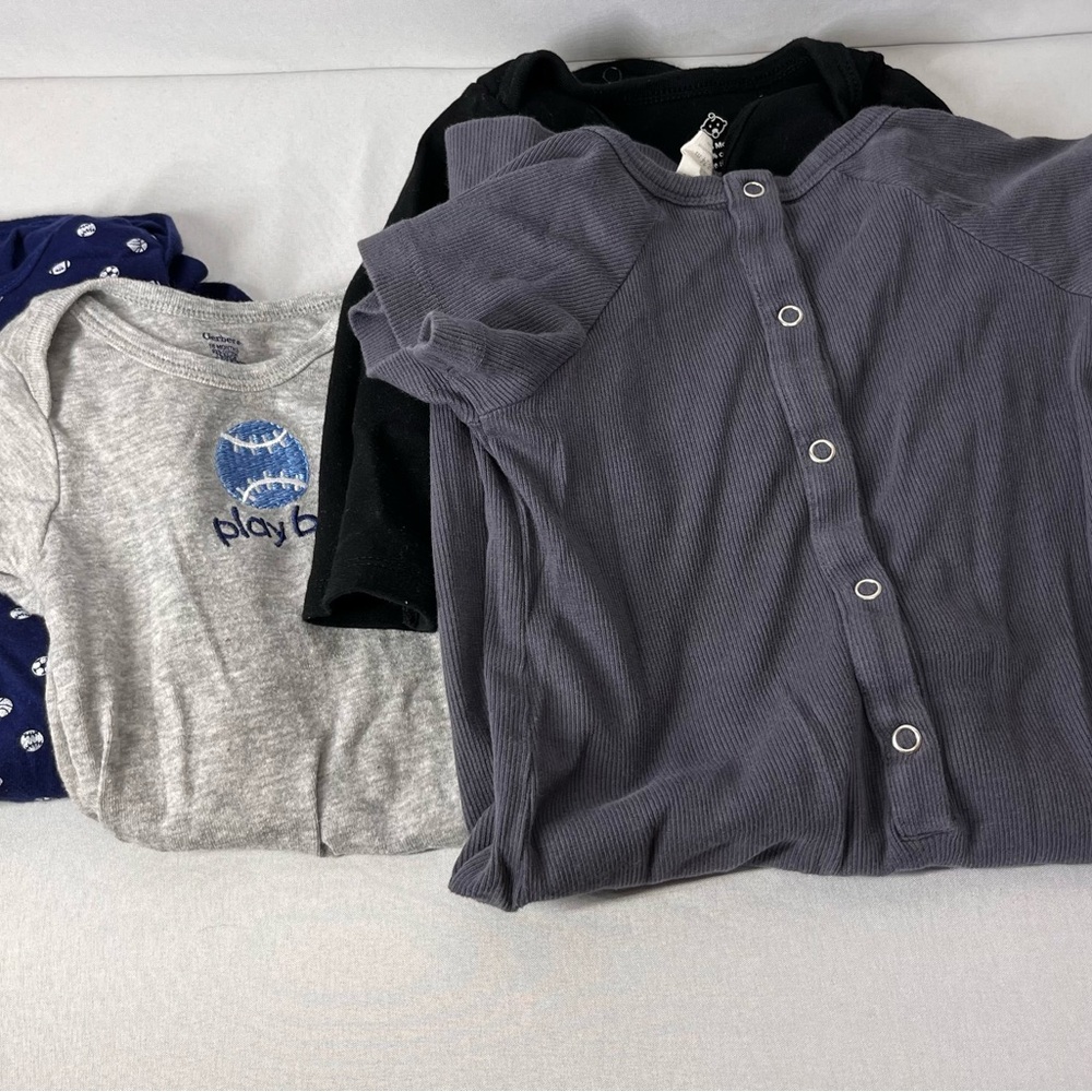 Kate Quinn and‎ Gerbers onesies